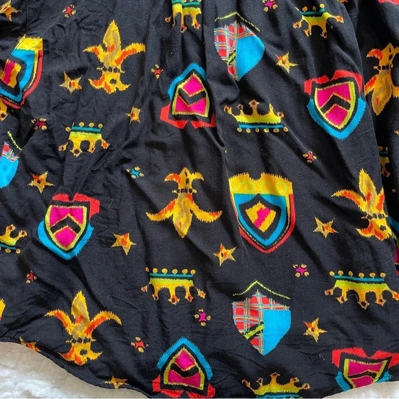 Docker black blouse fleur de lis pattern - size medium petite - Picture 12 of 13